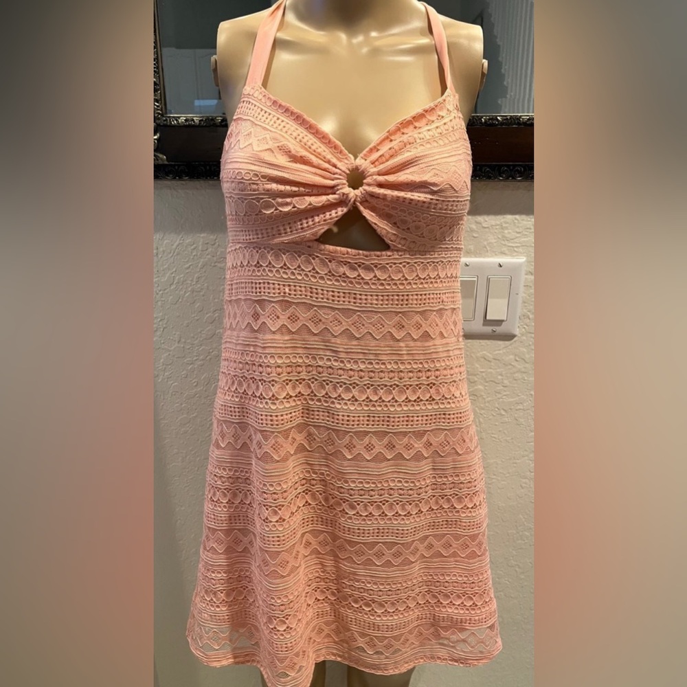 Peach Lace Sleeveless Dress